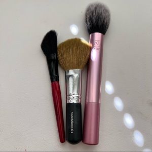 3 Face Brushes - RT Blush Brush, Bare Minerals Flawless Face, Smashbox Contour